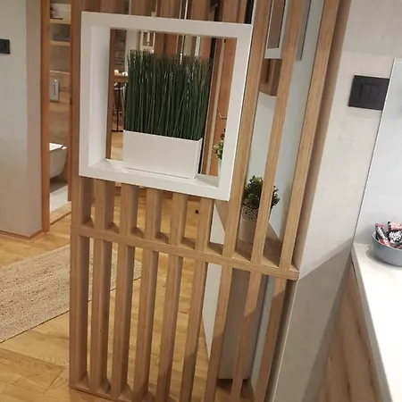 Tesla 3 Apartment *