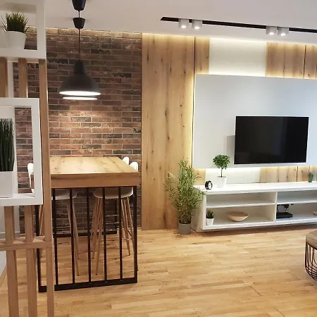 Tesla 3 Apartment *